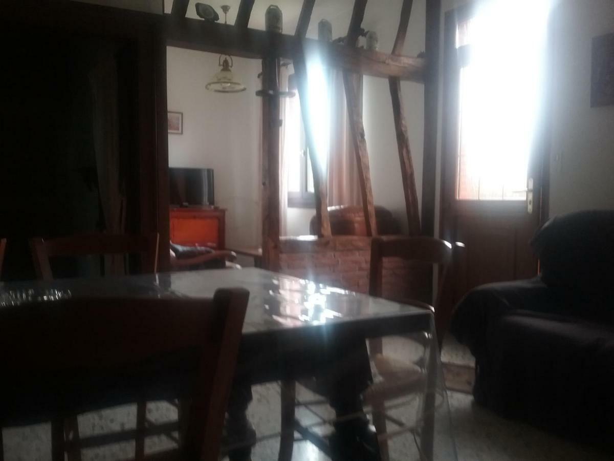Gite A La Ferme Villeroy  Buitenkant foto