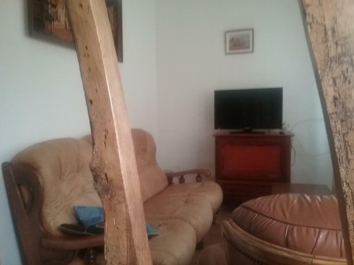 Gite A La Ferme Villeroy  Buitenkant foto